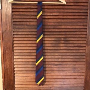 Lands’ end boys burgundy tie